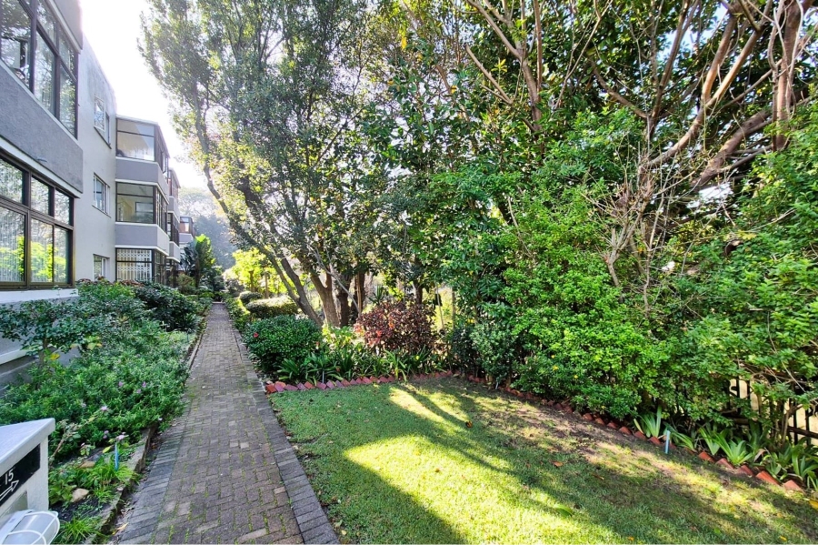 2 Bedroom Property for Sale in Newlands Western Cape
